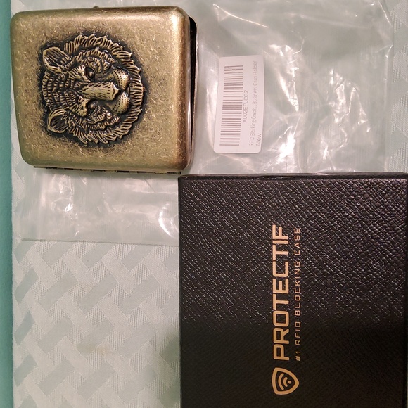 RFID Blocking Credit Card Wallet - Picture 6 of 6